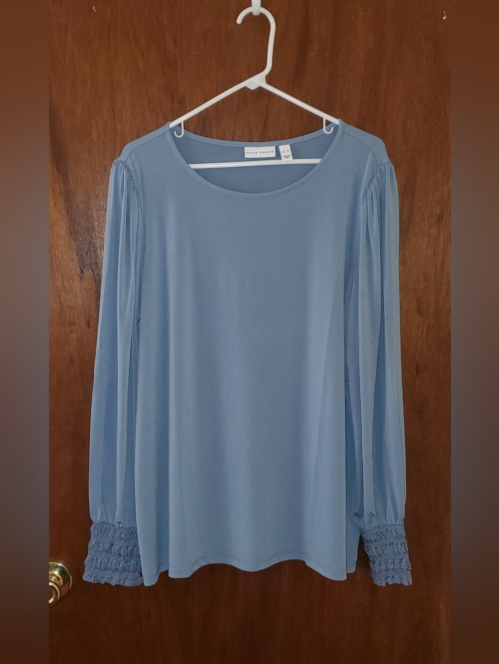 NWOT Susan Graver Liquid Knit Powder Blue Blouse with Smocked Cuffs Sz Xl
